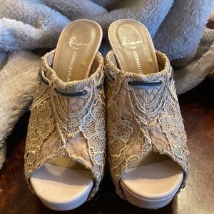 Lisa for Donald J PLINER gorgeous Lace heels!